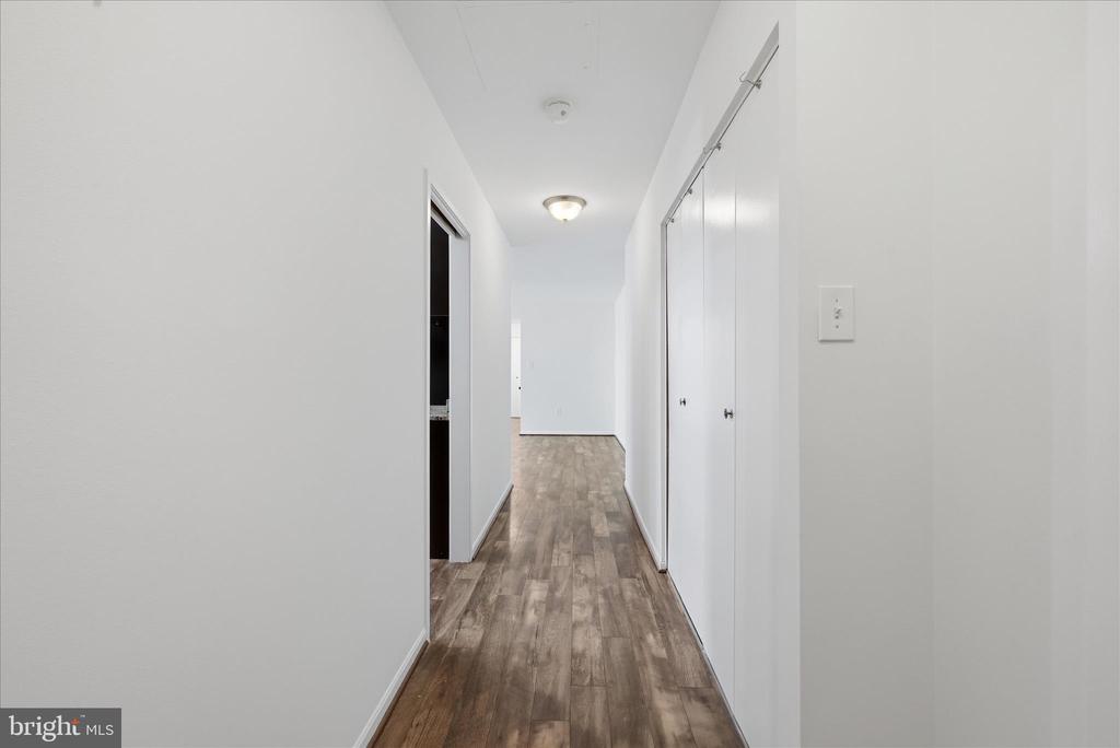 9730 KINGSBRIDGE DRIVE Unit: 303