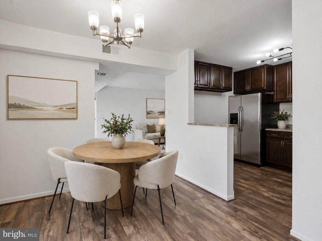 9730 KINGSBRIDGE DRIVE Unit: 303