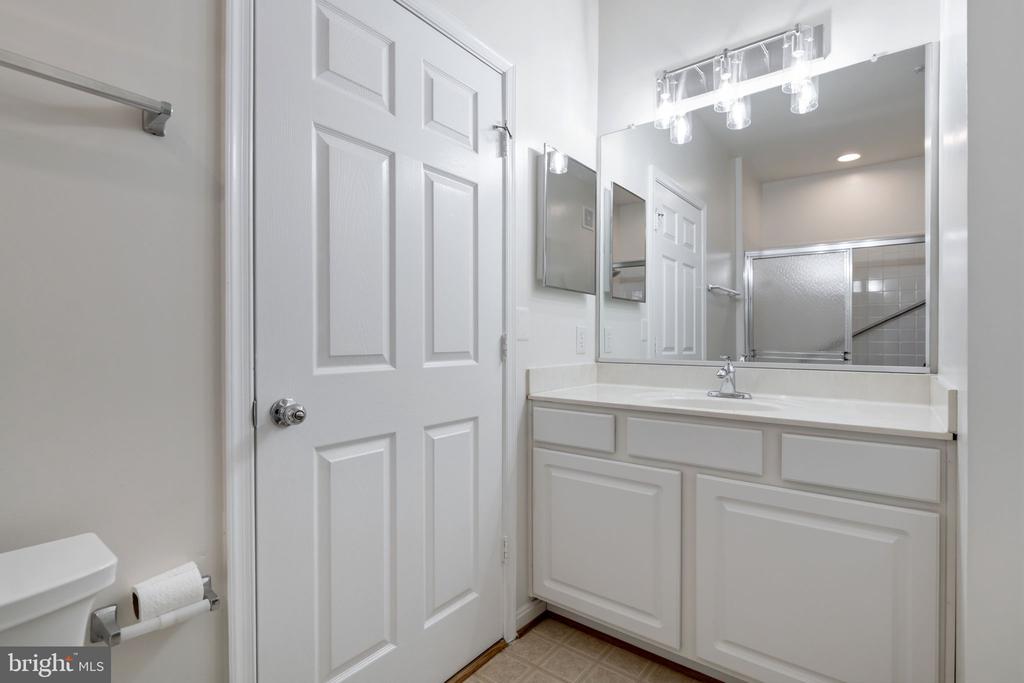 4129 FOUNTAINSIDE LANE 104