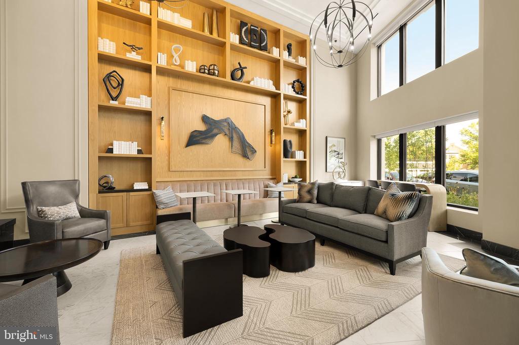6718 LOWELL AVENUE Unit: PH 907