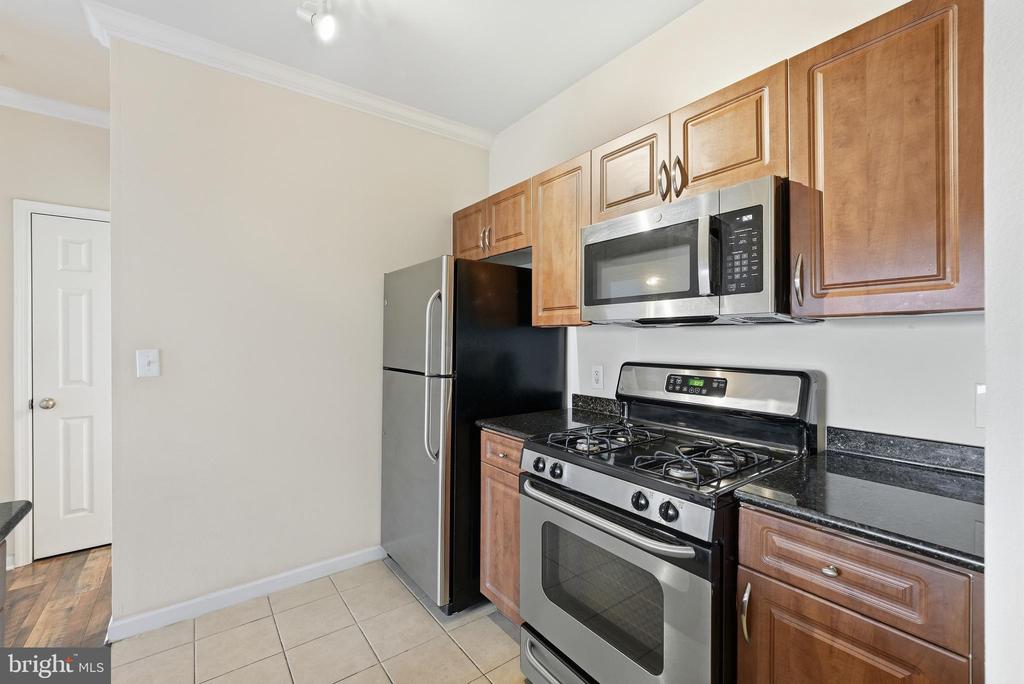 12929 CENTRE PARK CIRCLE Unit: 215