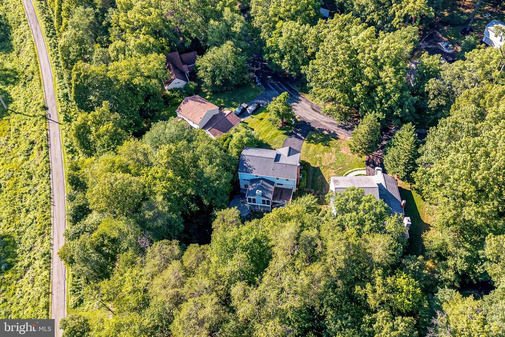 10711 OLDFIELD DRIVE