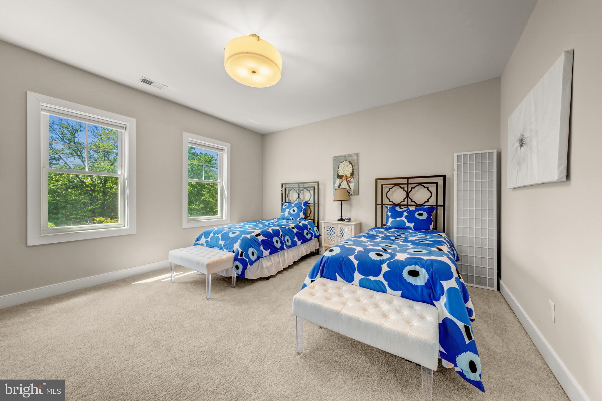 2998 BEECHWOOD LANE