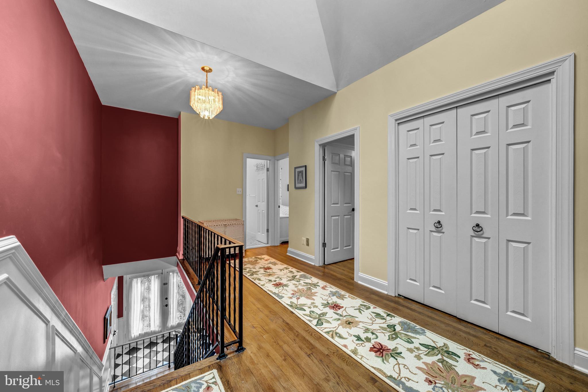 1502 HIGHWOOD DRIVE