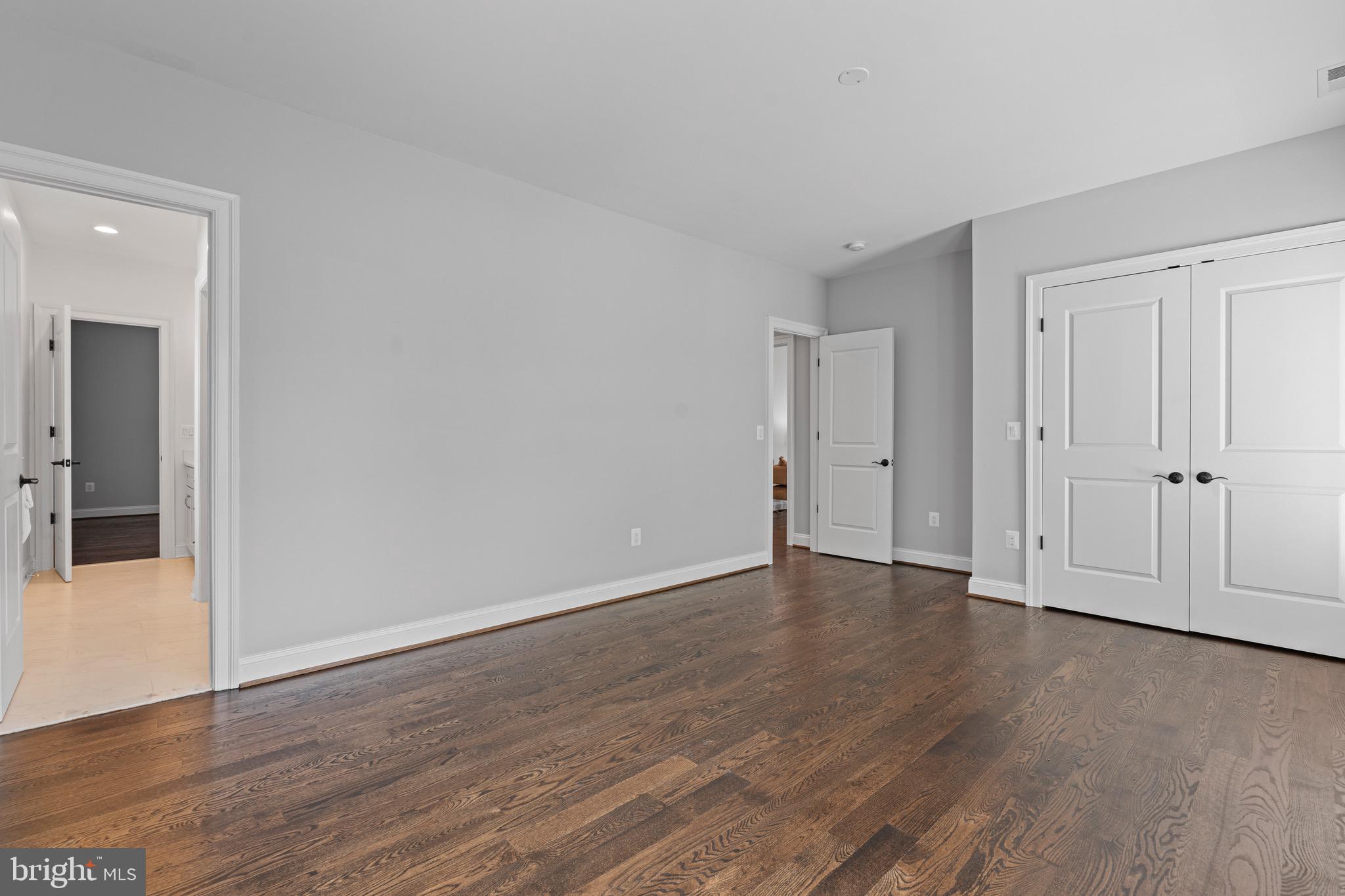 7606 LEONARD DRIVE