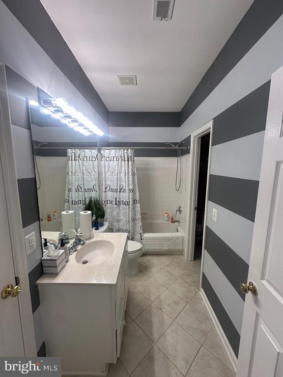 1163 CYPRESS TREE PLACE