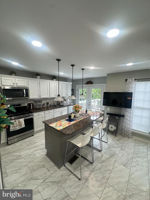 1163 CYPRESS TREE PLACE