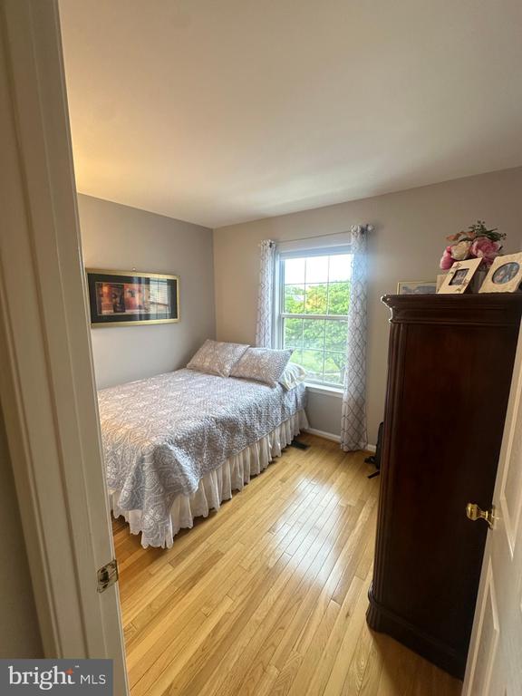 1163 CYPRESS TREE PLACE
