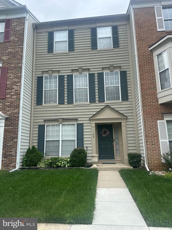 1163 CYPRESS TREE PLACE