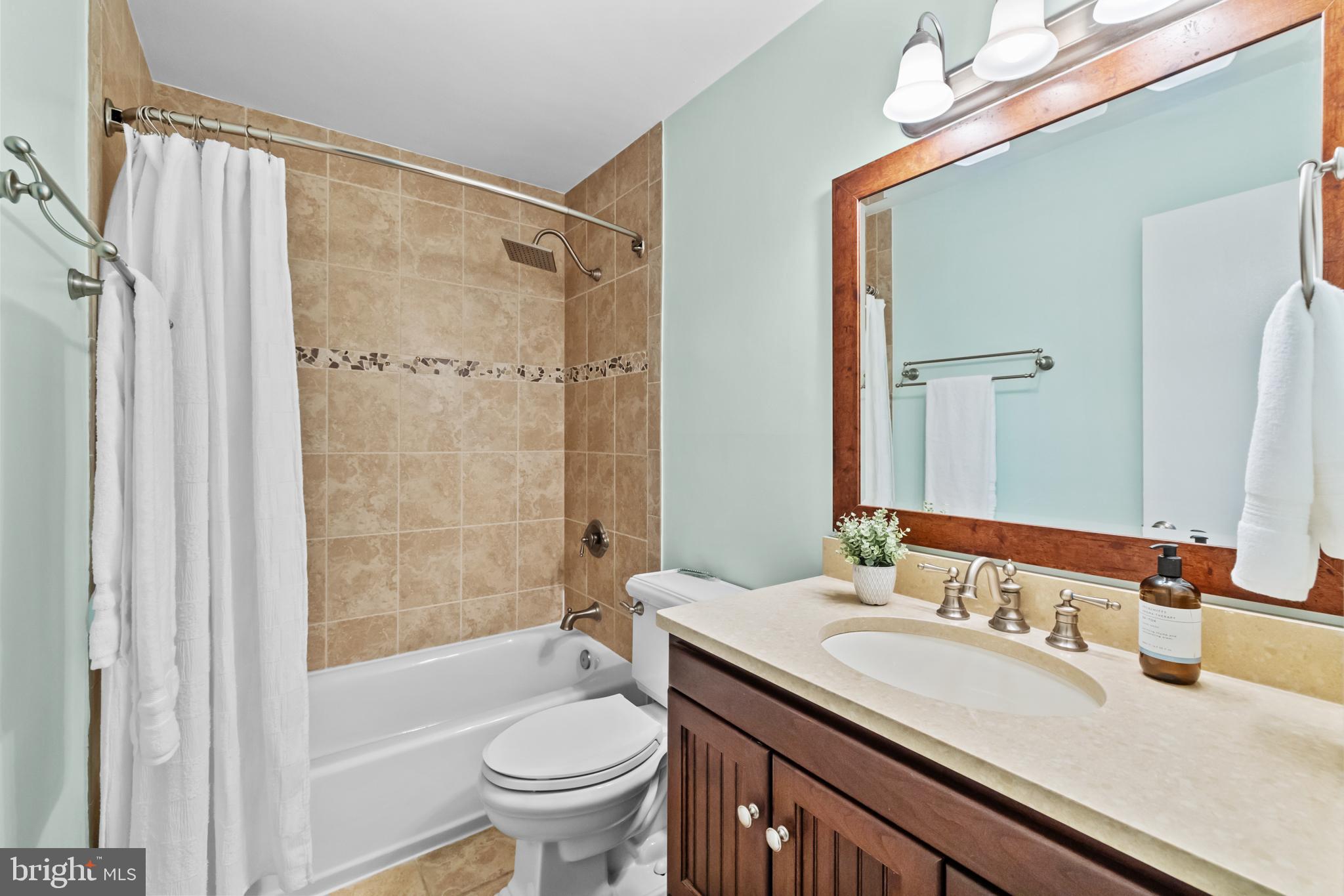 7780 WILLOW POINT DRIVE 7780