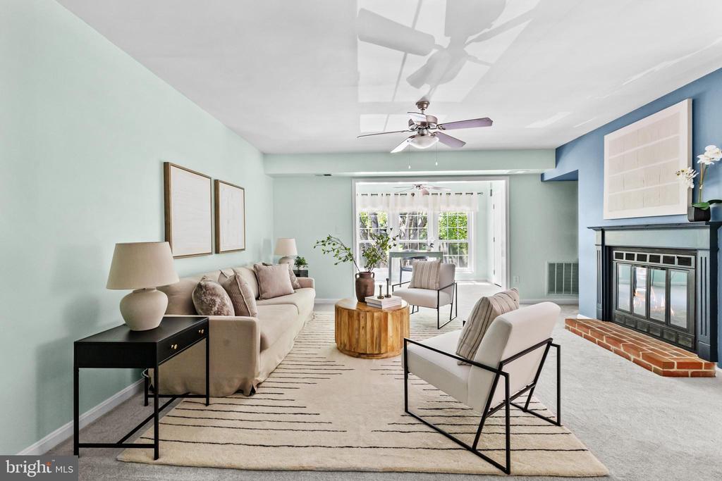 7780 WILLOW POINT DRIVE 7780