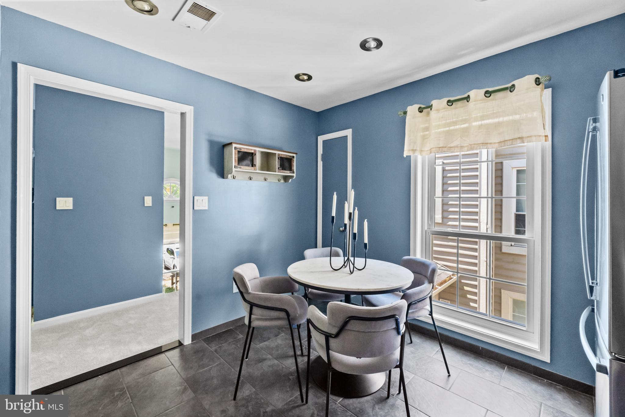 7780 WILLOW POINT DRIVE 7780