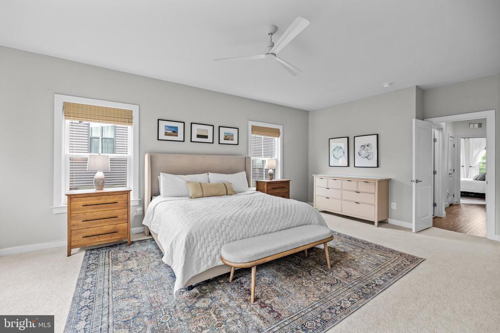 9253 WOOD VIOLET COURT
