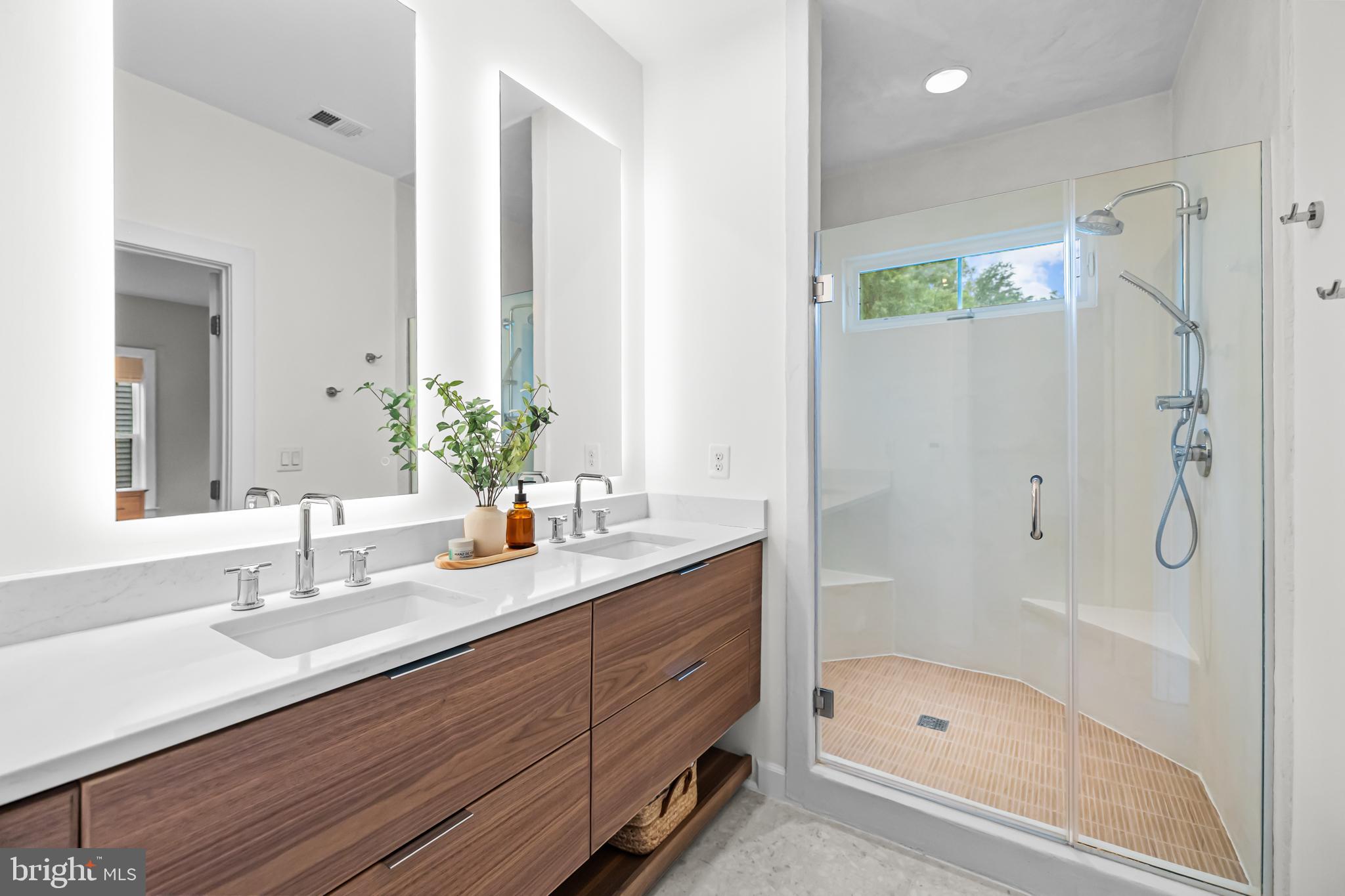 9253 WOOD VIOLET COURT