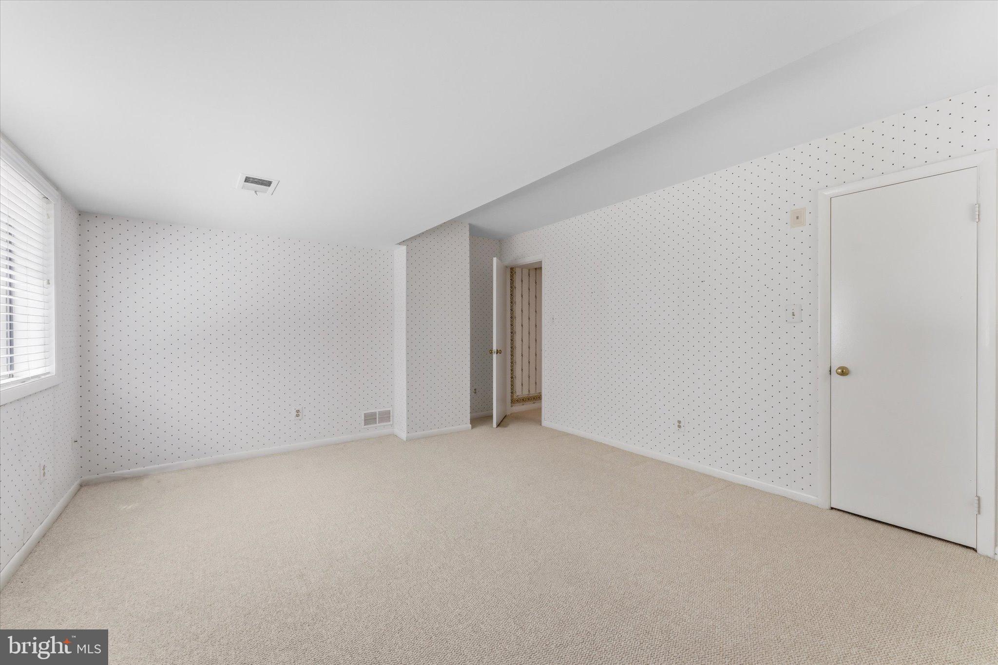 8000 SEVEN HILLS COURT