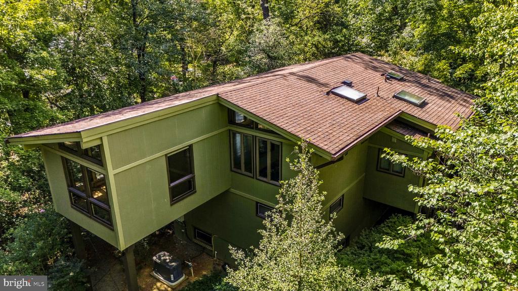 500 WALKER ROAD