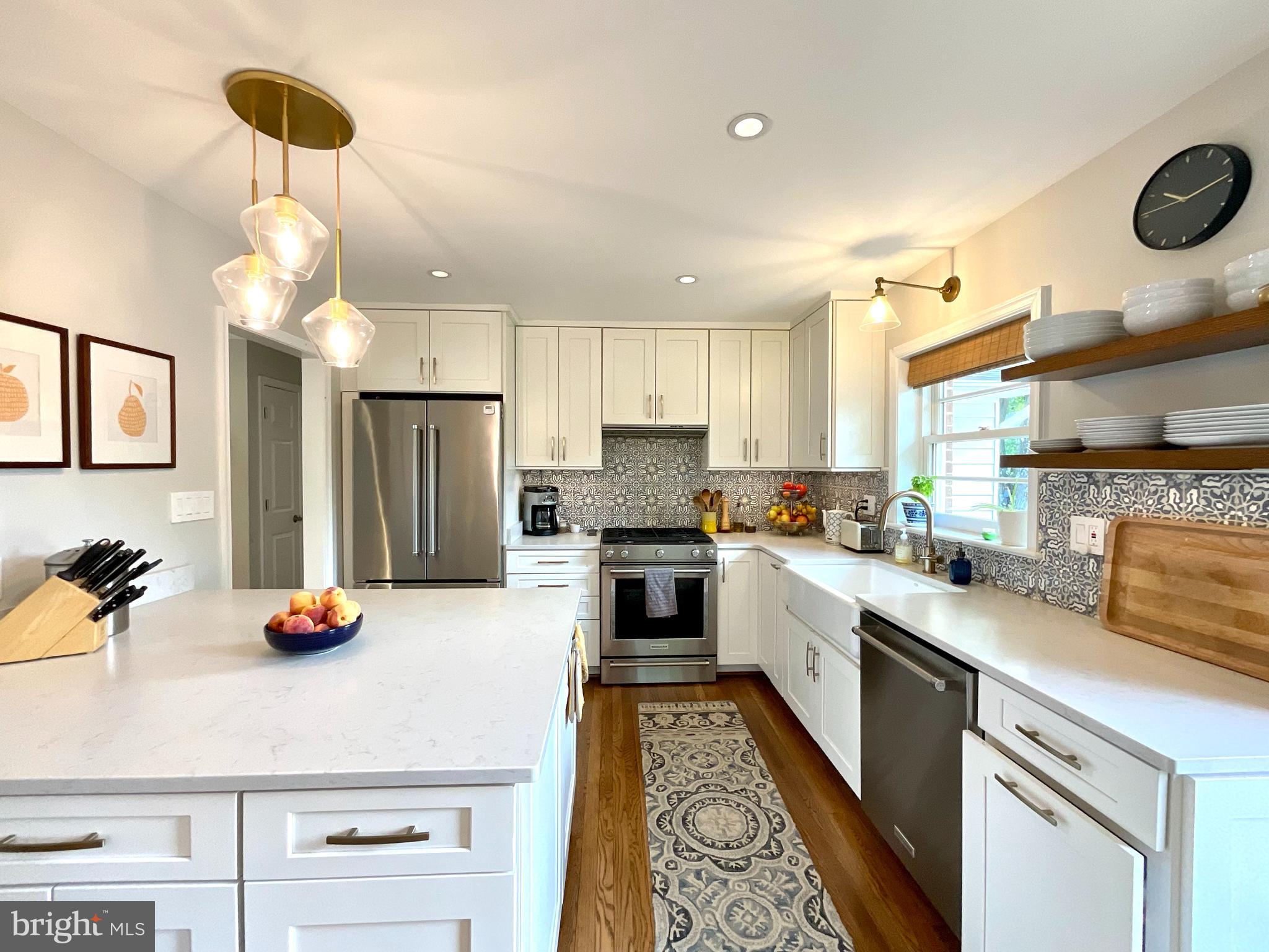 6801 VAN FLEET DRIVE