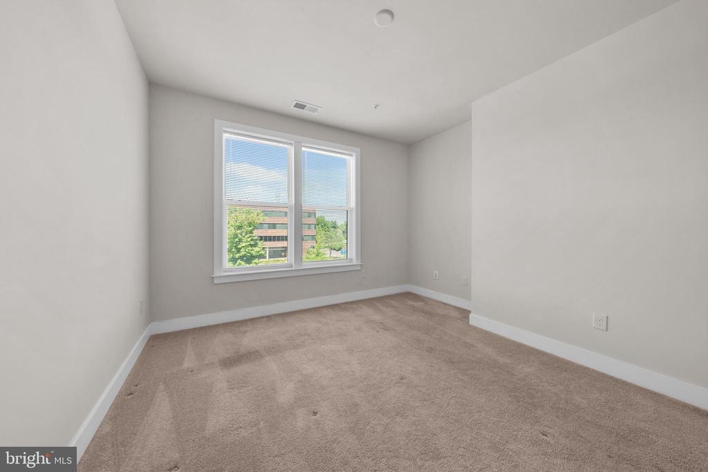 11200 RESTON STATION BOULEVARD 306