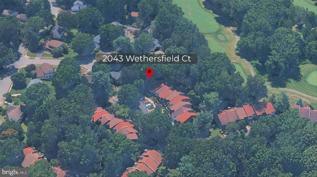 2043 WETHERSFIELD COURT