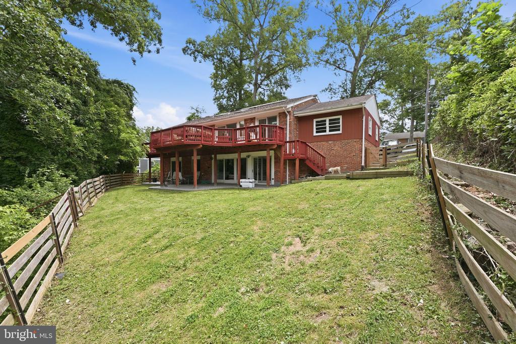 1476 WAGGAMAN CIRCLE