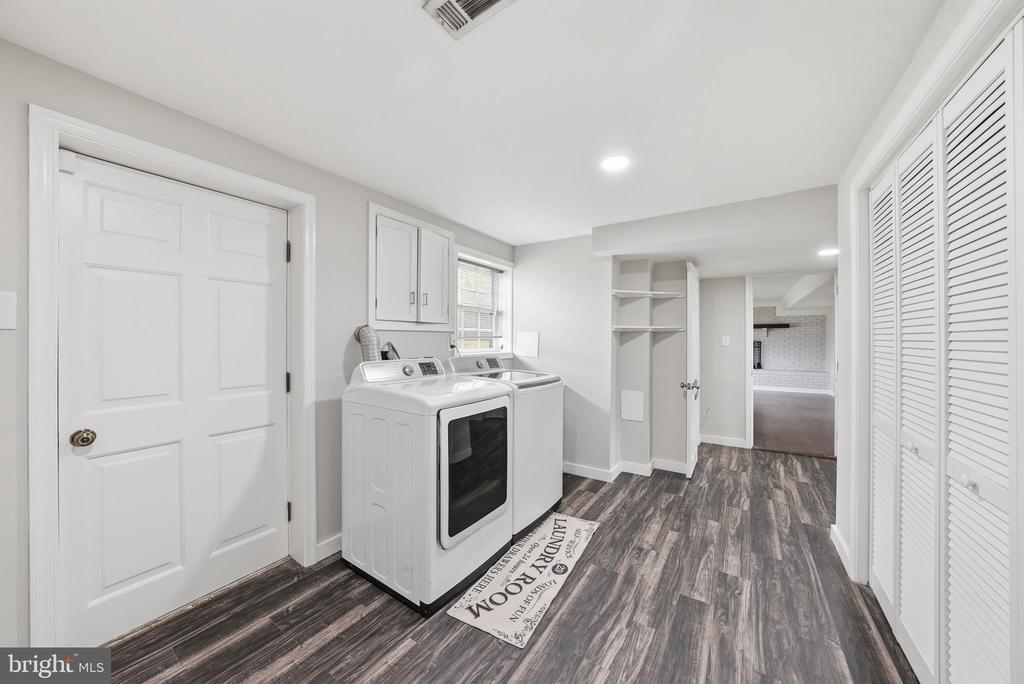 7612 MAHONEY DRIVE
