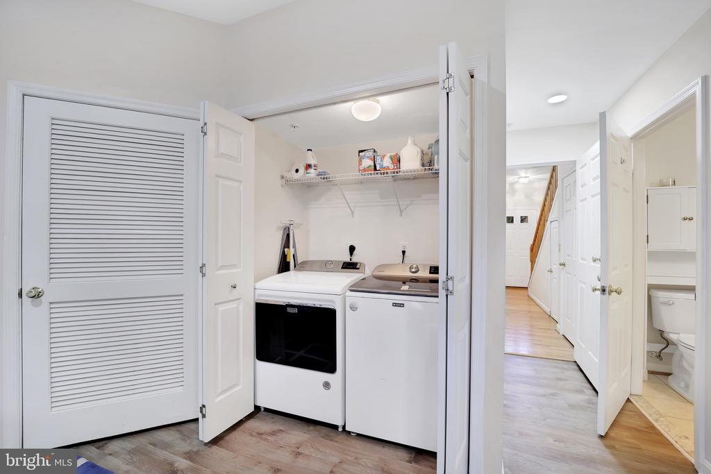 2981 HUNTINGTON GROVE SQUARE
