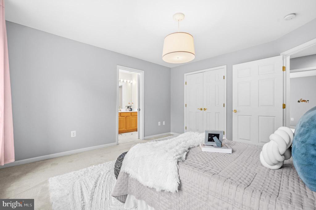 9903 BURKE STATION COURT