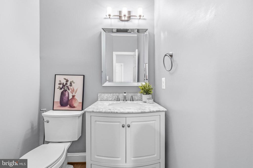 9903 BURKE STATION COURT