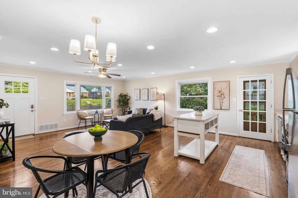 6544 VIRGINIA HILLS AVENUE
