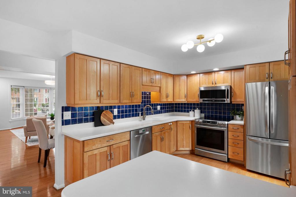 9639 SCOTCH HAVEN DRIVE