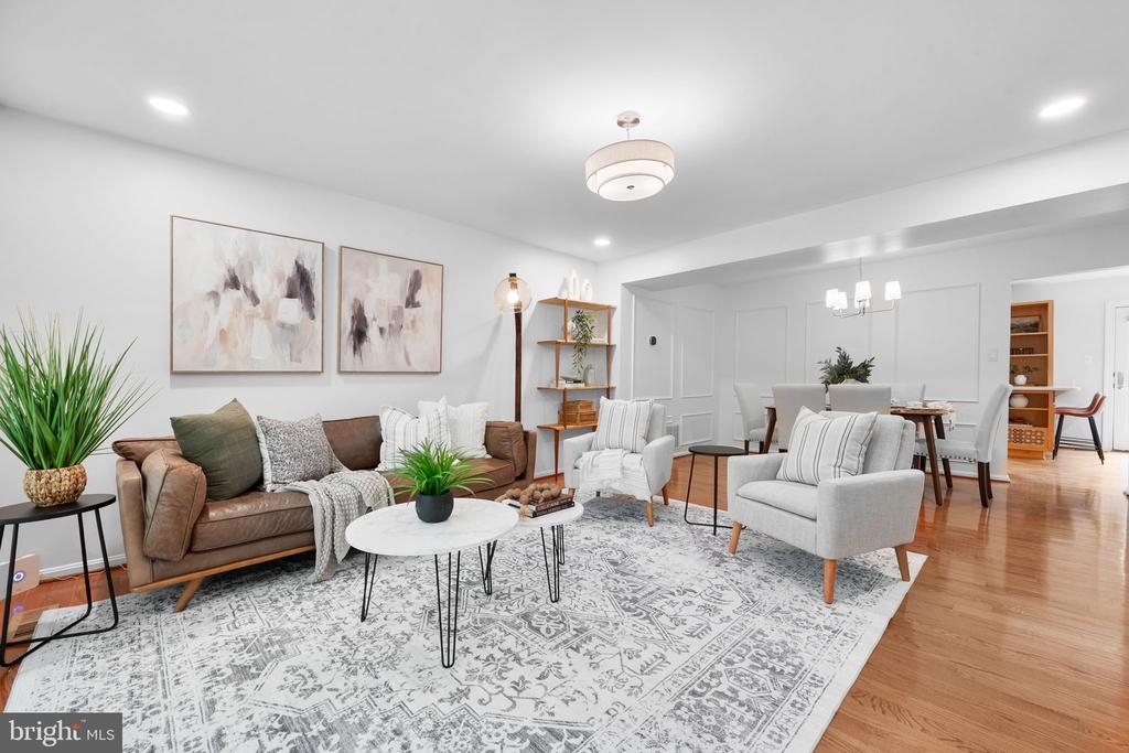 9639 SCOTCH HAVEN DRIVE