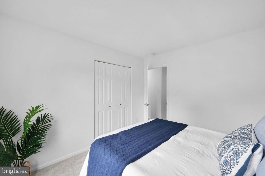 9639 SCOTCH HAVEN DRIVE