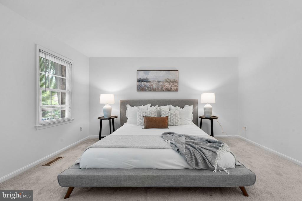 9639 SCOTCH HAVEN DRIVE