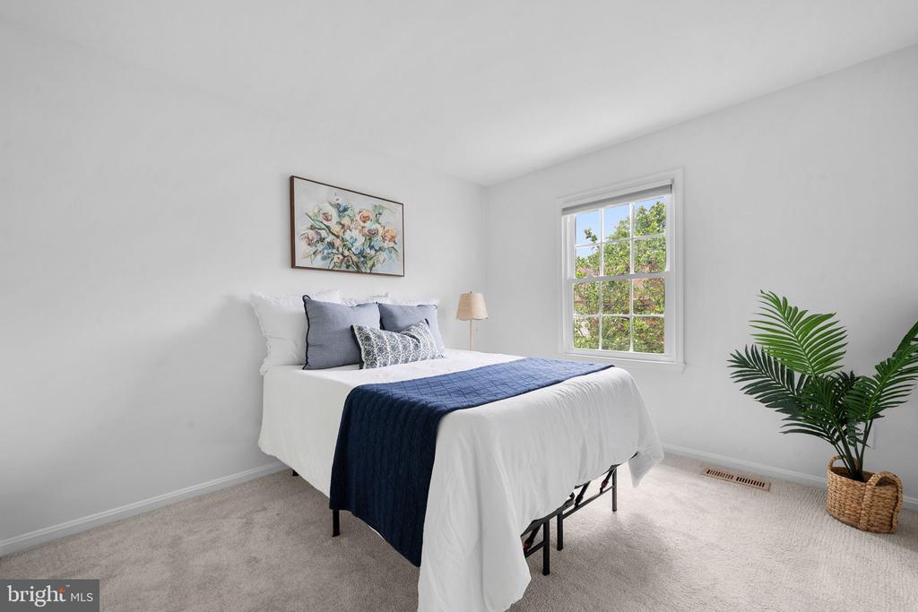 9639 SCOTCH HAVEN DRIVE