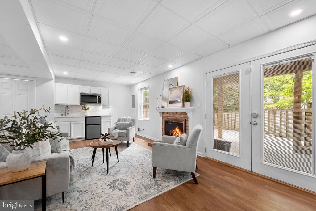 9639 SCOTCH HAVEN DRIVE