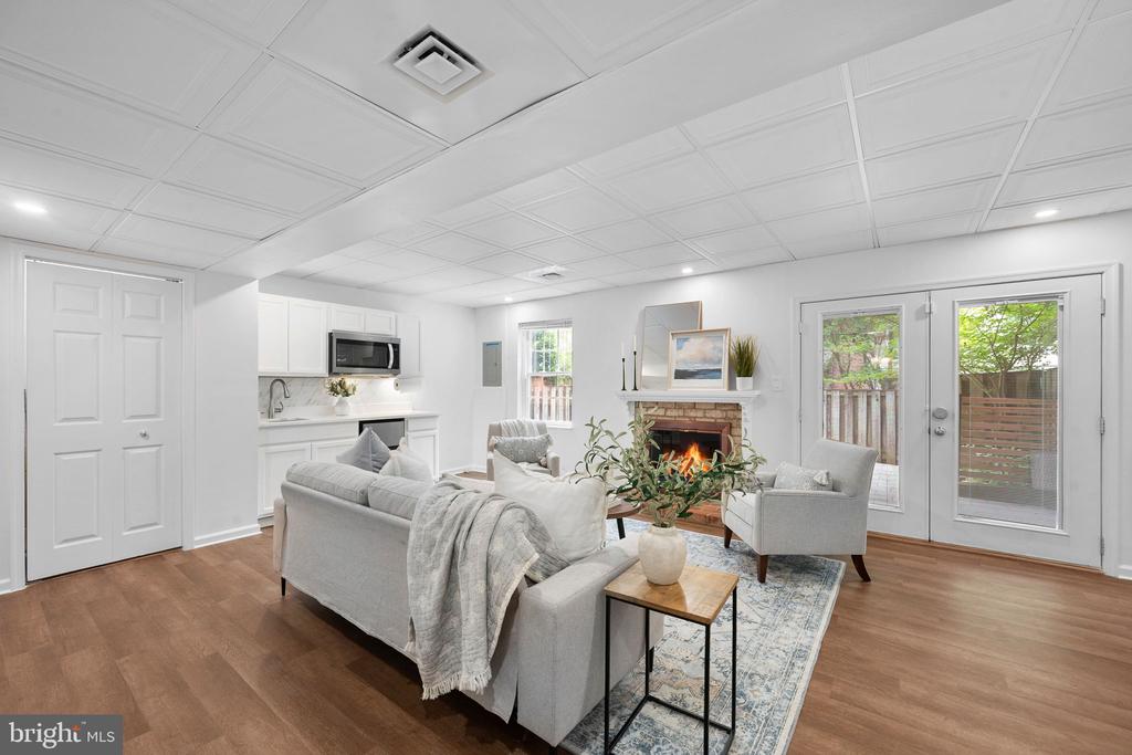 9639 SCOTCH HAVEN DRIVE