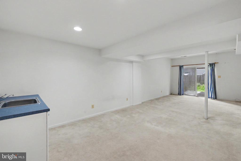 5305 ANCHOR COURT
