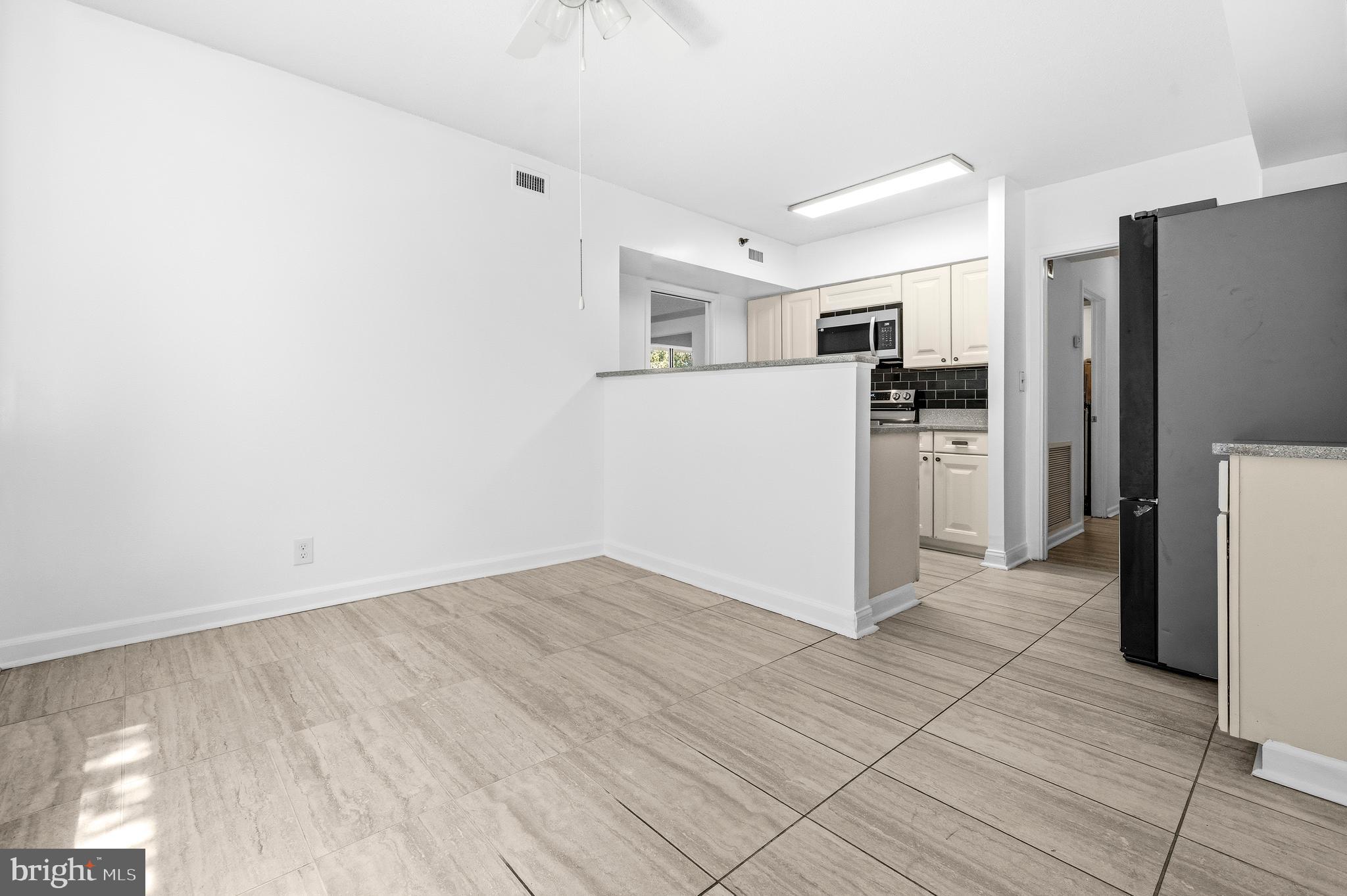 5501 SEMINARY ROAD 111S