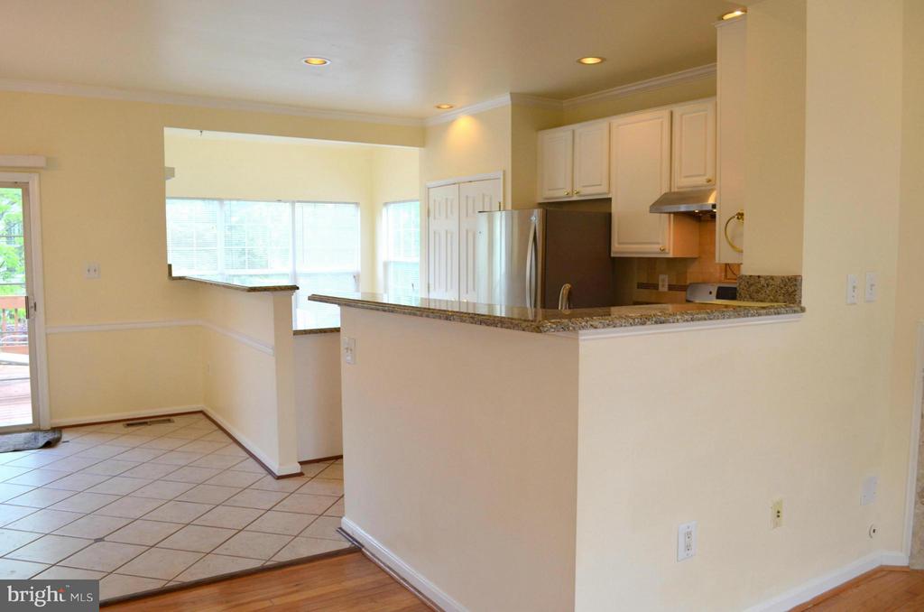 6863 DRIFTON COURT