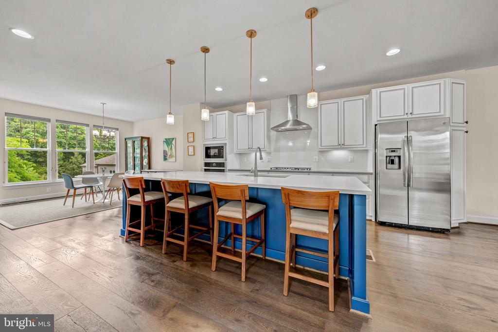 5951 CLAPTON COURT