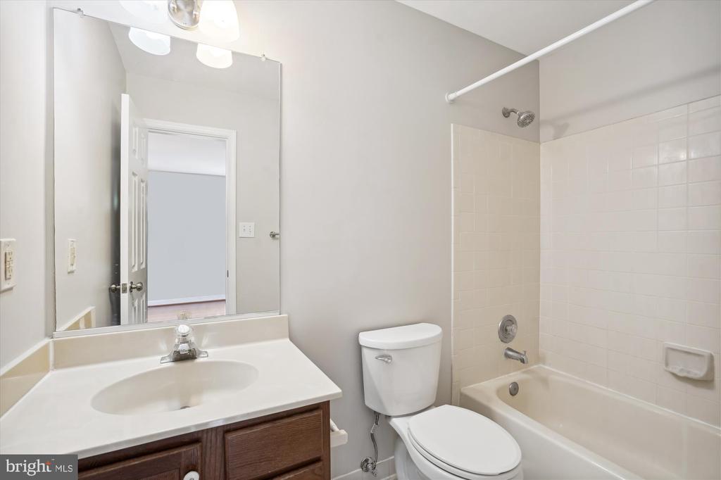 14634 BATTERY RIDGE LANE