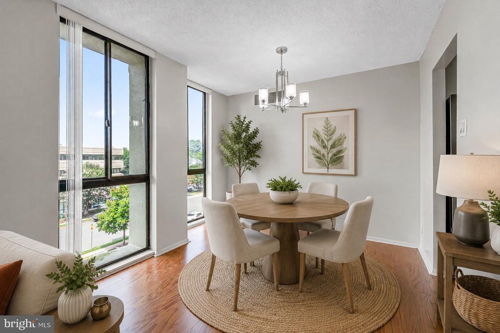 6800 FLEETWOOD ROAD Unit: 313