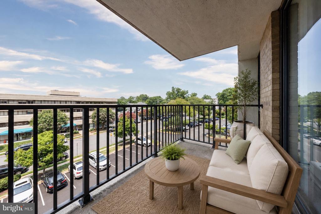6800 FLEETWOOD ROAD Unit: 313