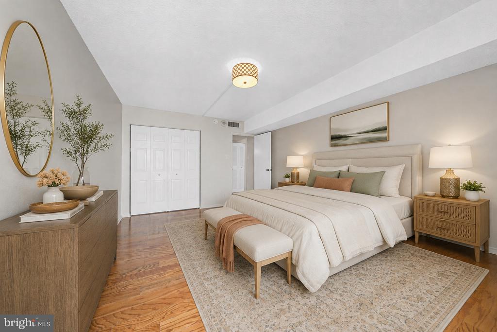 6800 FLEETWOOD ROAD Unit: 313