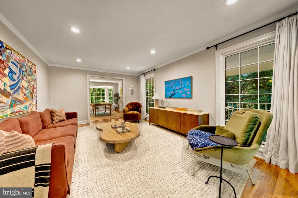 1565 OLD EATON LANE