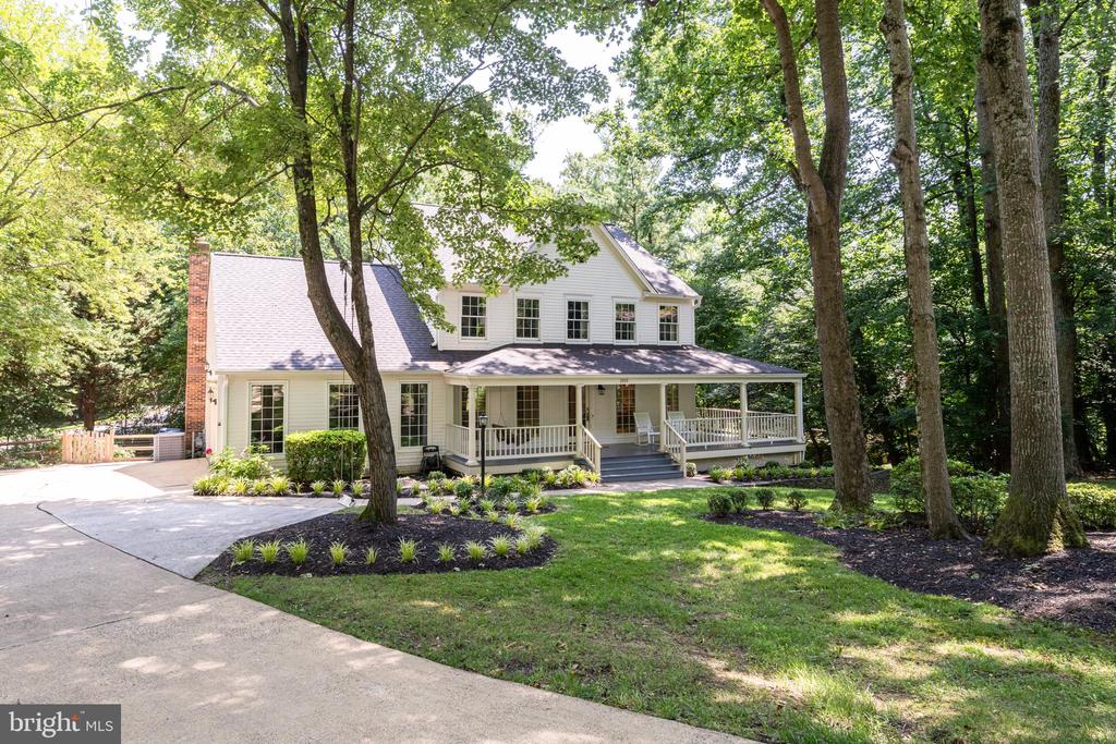 1565 OLD EATON LANE