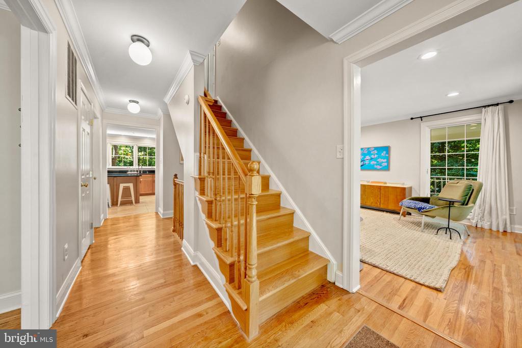 1565 OLD EATON LANE
