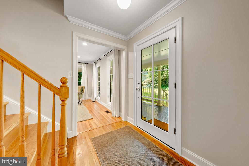 1565 OLD EATON LANE