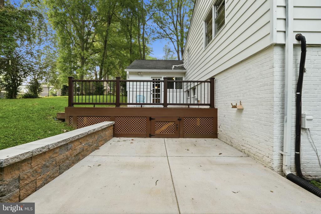 7526 JUNE STREET