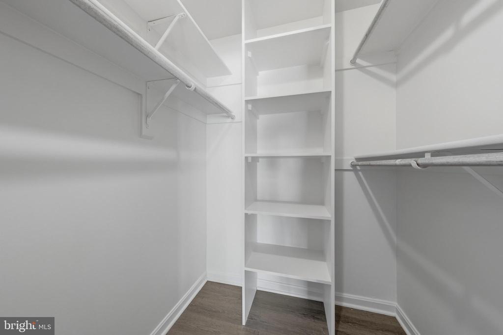 10198 ASHBROOKE COURT Unit: 125